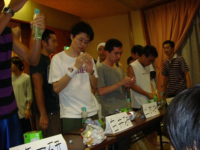 ��܎�ځA�r㻁B��l��ڂ̓Z���u�����ł����B